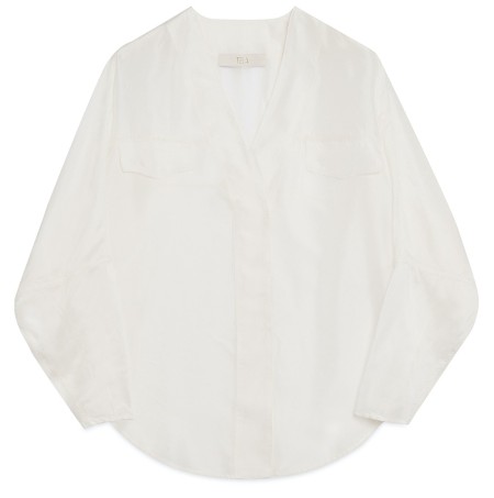 Shop Tela  Shirts: Shirts Tela, Scout model, fit oversize, long sleeves, V-neck, maxi pockets on front.

Composition: 100% silk.
