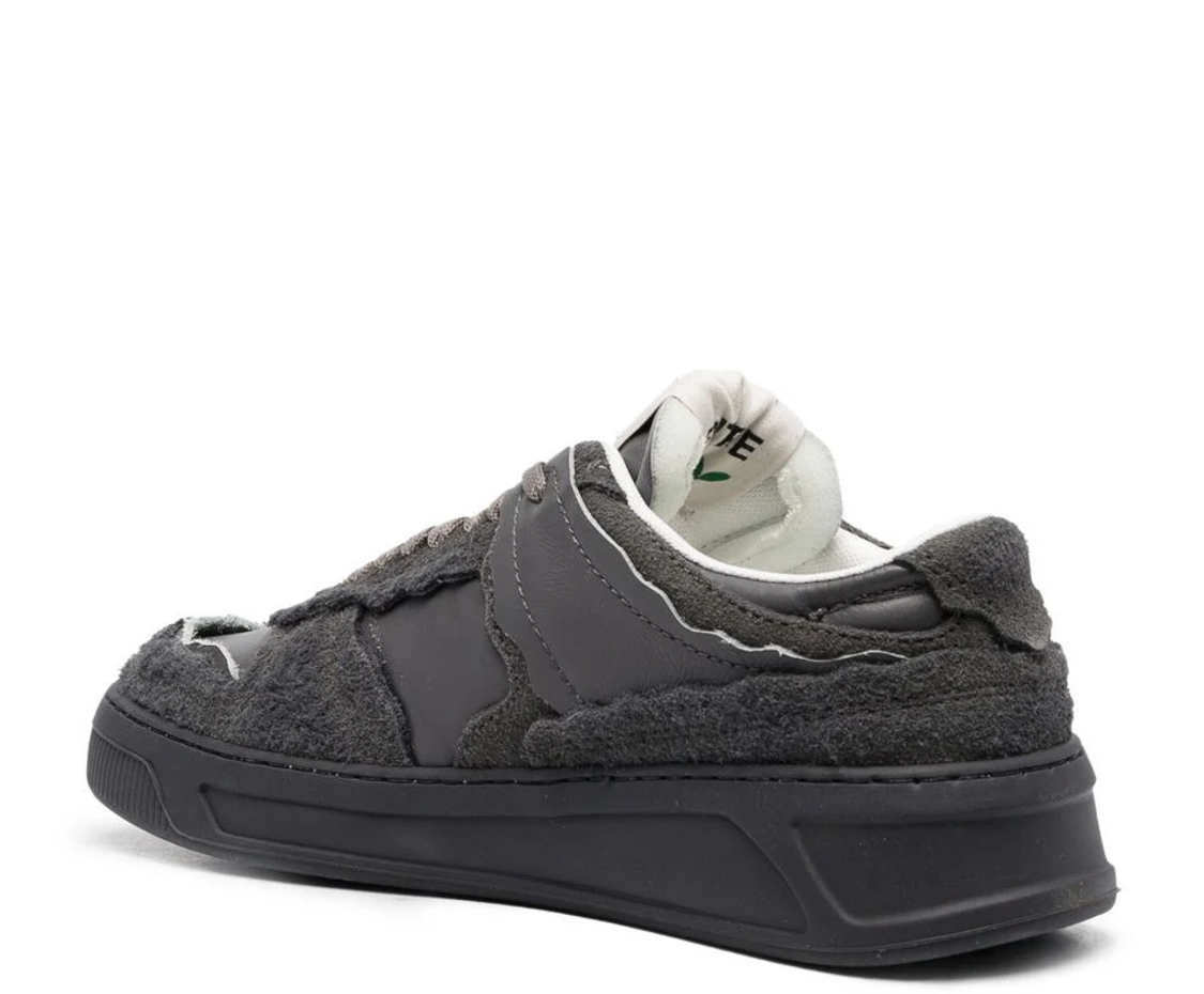 shop MSGM  Scarpe: Scarpe MSGM, sneakers, fatta con materiali riciclati e pelle conciata al vegetale.

Composizione: 100% pelle. number 2681